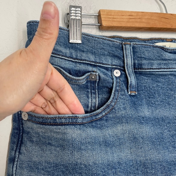 Madewell Jeans Women's 31 Blue Mid Rise Kick Out Bootcut Medium Wash Stretch - Picture 4 of 14